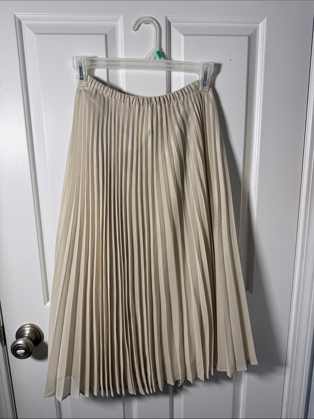 LC Lauren Conrad Cream Shimmer Pleated Midi Skirt